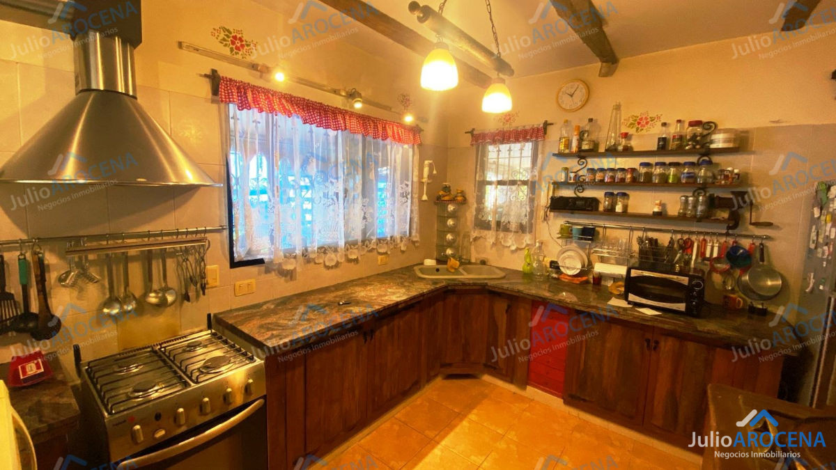 Casa ID.482 - Divina casa a metros de Rambla Costanera - Colonia