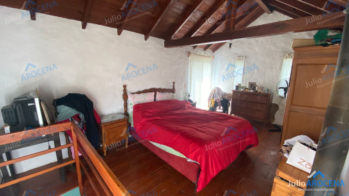 Casa ID.531 - Casa De 3 Dorm - F. J. Carballo