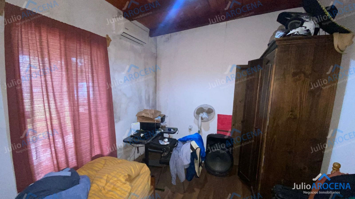Casa ID.531 - Casa De 3 Dorm - F. J. Carballo