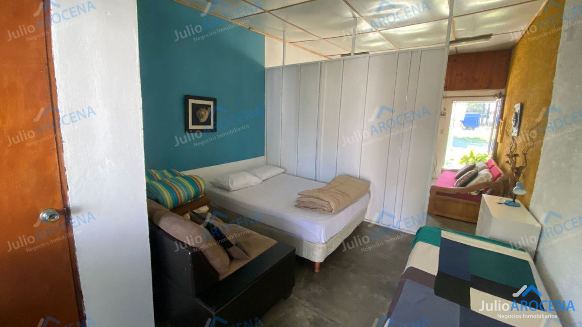 Casa ID.557 - Local + 2 Aptos - Real De San Carlos