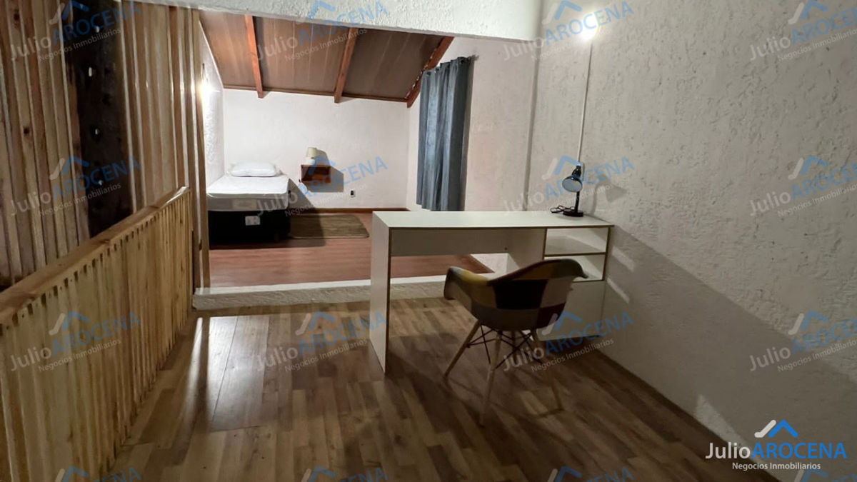 Casa ID.559 - Casa 3 Dorm - Santa Ana
