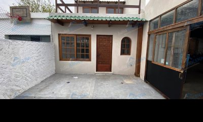 Venta de Casa con Galpón