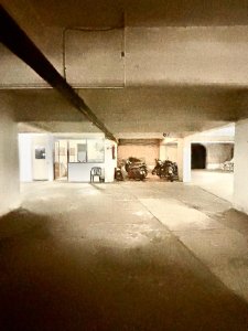 DOBLE COCHERA EN EDIFICIO AMERICA PARA UN SOLO AUTO