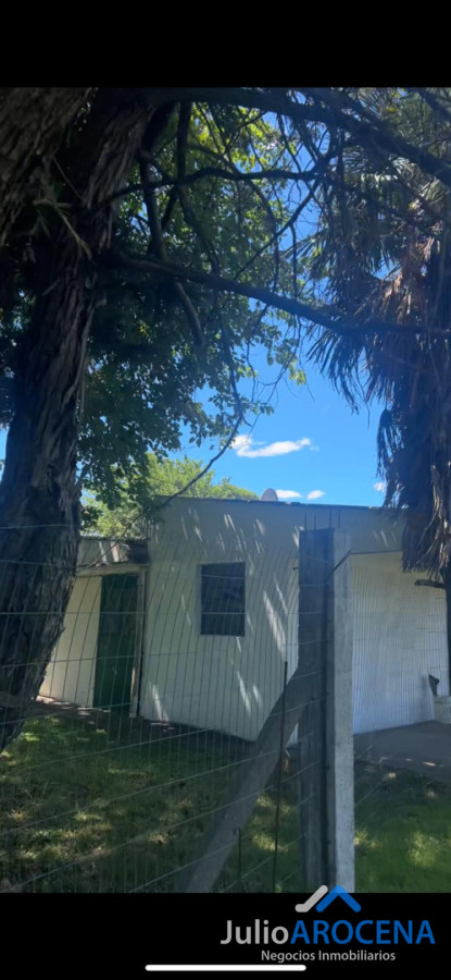 Galpón ID.1368 - HERMOSA CASA HABITACIÒN CON GALPON 