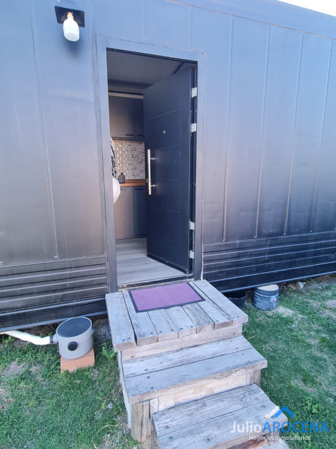 Galpón ID.1406 - 🏡 Container refrigerado, Adaptado a Vivienda - Práctico, Moderno y Accesible