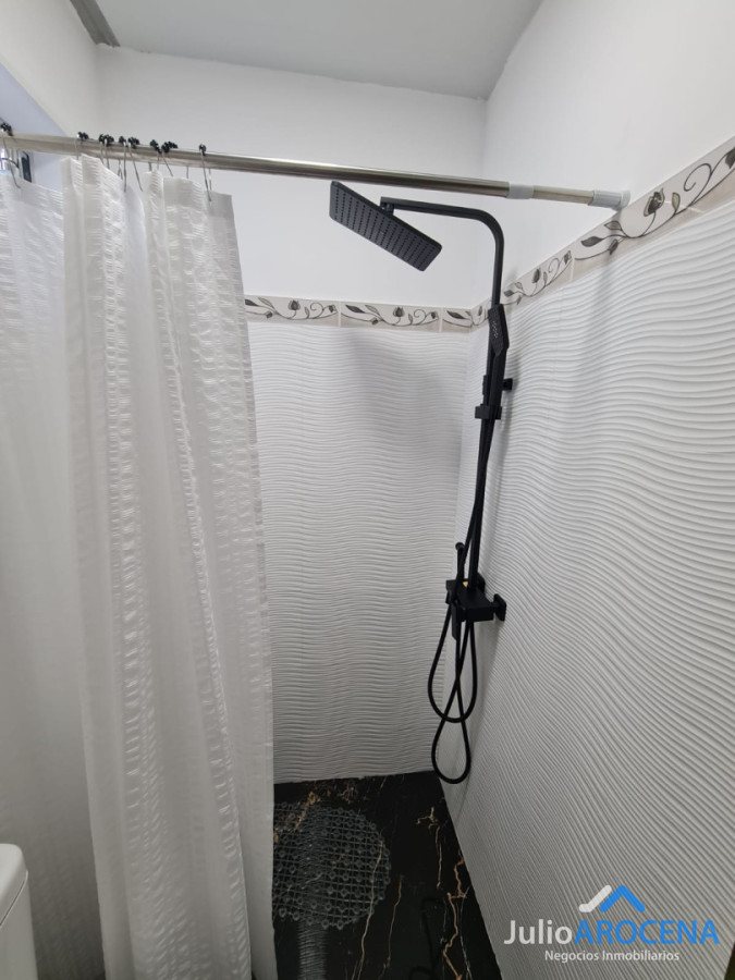 Galpón ID.1406 - 🏡 Container refrigerado, Adaptado a Vivienda - Práctico, Moderno y Accesible