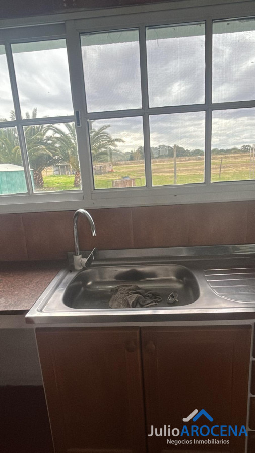 Chacra ID.1310 - HERMOSA CASA DE 6 DORMITORIOS 5 BAÑOS IDEAL PARA EMPRESAS - NEGOCIOS 