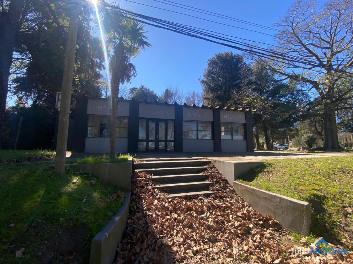 Local Comercial ID.1304 - OPORTUNIDAD UNICA - NEGOCIOS PERMUTA 16-01