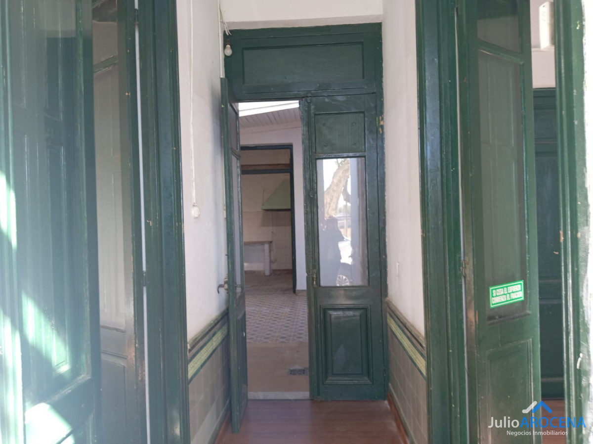 Local Comercial ID.1394 - EXCEPCIONAL LOCAL EN PLENO CENTRO DE COLONIA DE SACRAMENTO 