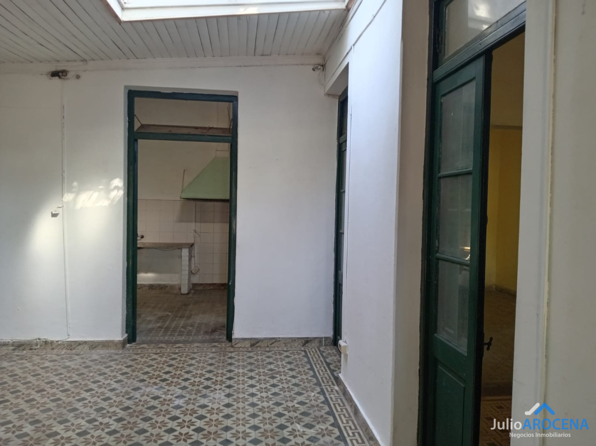 Local Comercial ID.1394 - EXCEPCIONAL LOCAL EN PLENO CENTRO DE COLONIA DE SACRAMENTO 