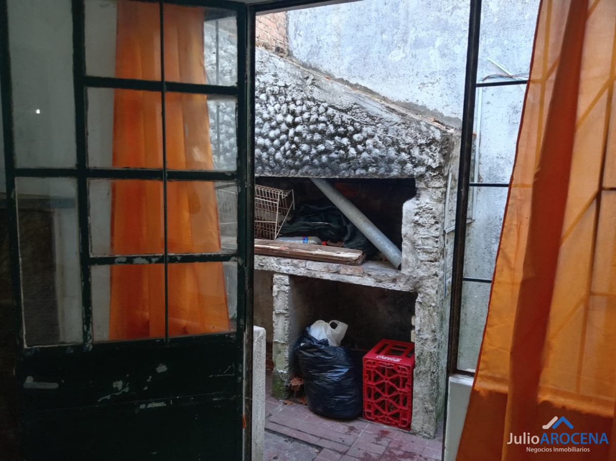 Local Comercial ID.1394 - EXCEPCIONAL LOCAL EN PLENO CENTRO DE COLONIA DE SACRAMENTO 