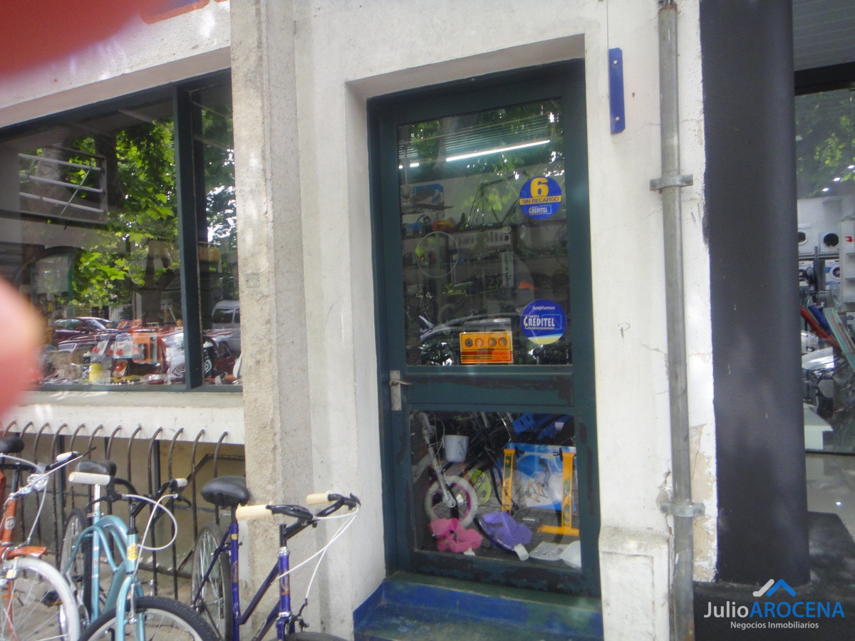 Local Comercial ID.618 - Locales en Centro 