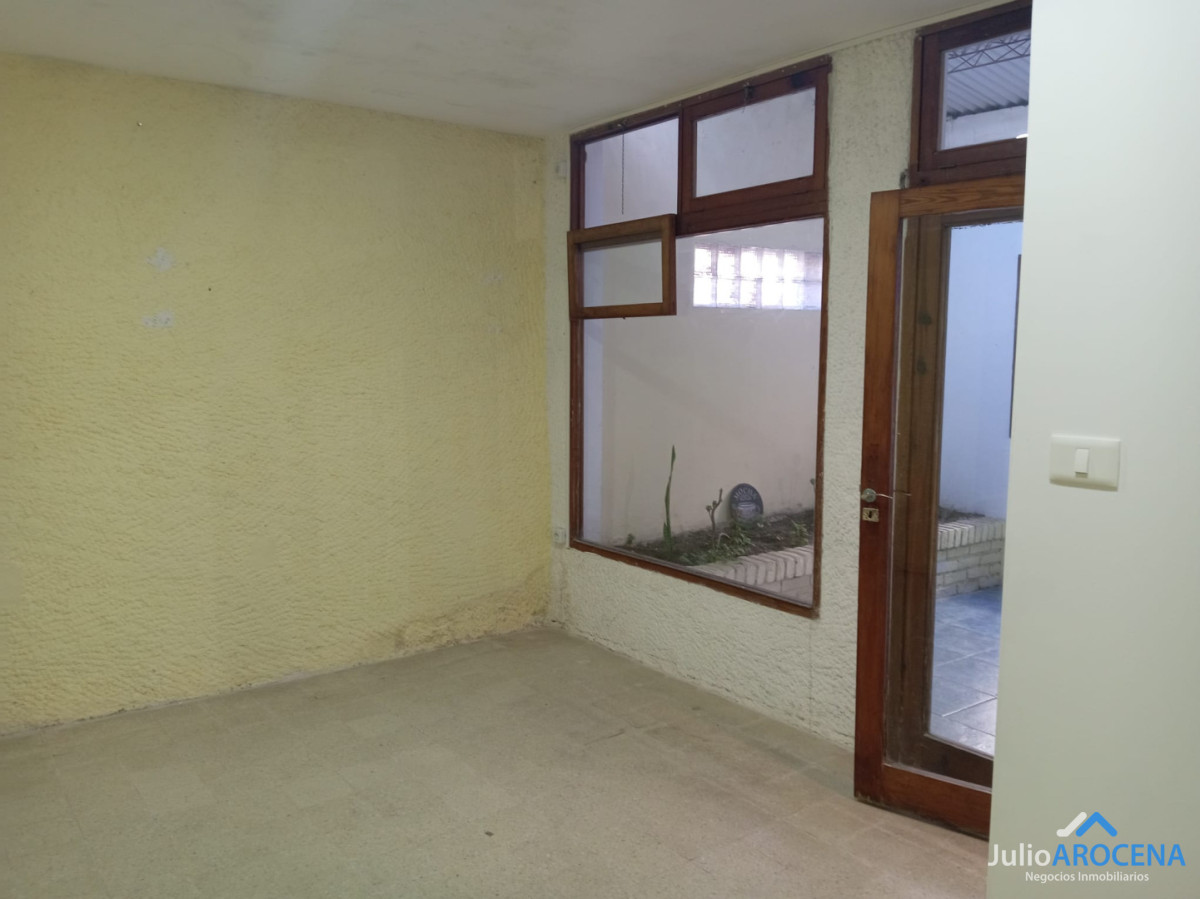 Local Comercial ID.1423 - 🏢✨ LOCAL EN ALQUILER - GALERÍA LIBERTADOR