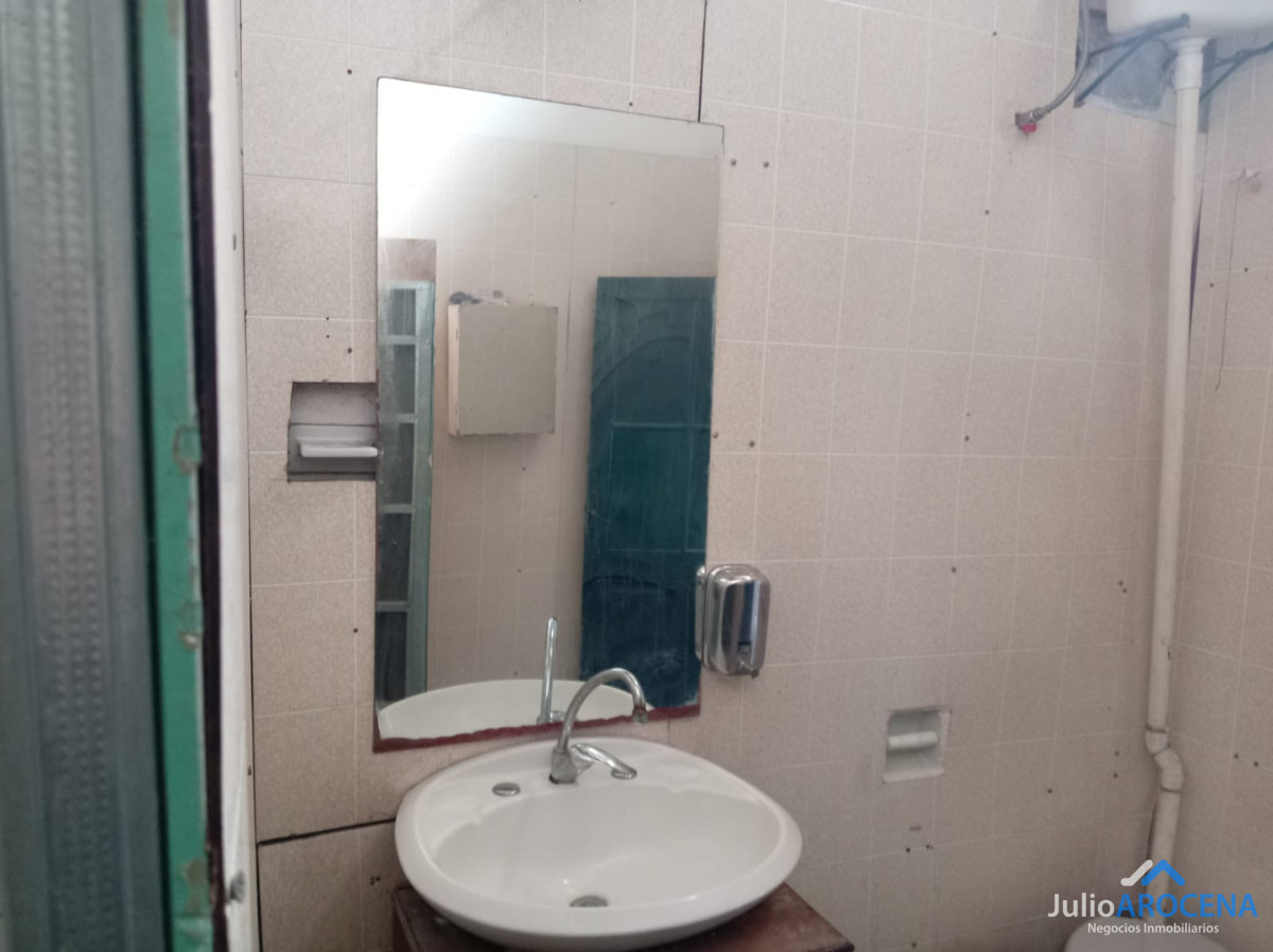 Local Comercial ID.1394 - EXCEPCIONAL LOCAL EN PLENO CENTRO DE COLONIA DE SACRAMENTO 