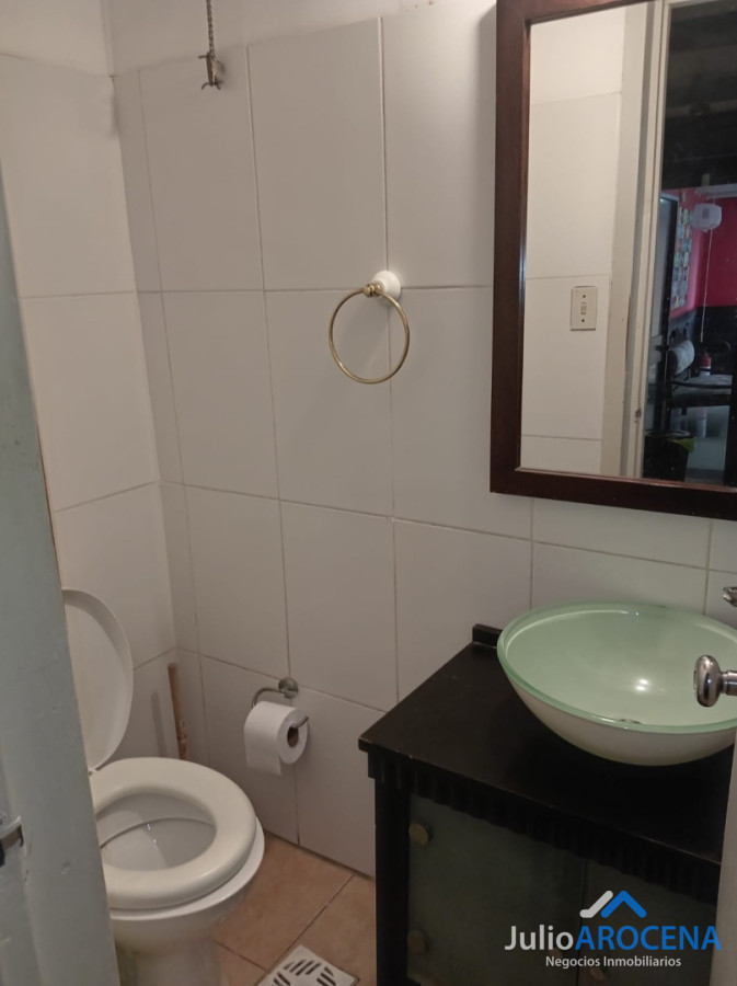 Local Comercial ID.1391 - IMPORTANTE PROPIEDAD COMERCIAL DESARROLLADA EN DOS PLANTAS 