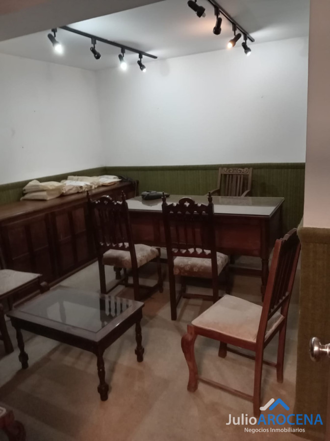 Local Comercial ID.1391 - IMPORTANTE PROPIEDAD COMERCIAL DESARROLLADA EN DOS PLANTAS 