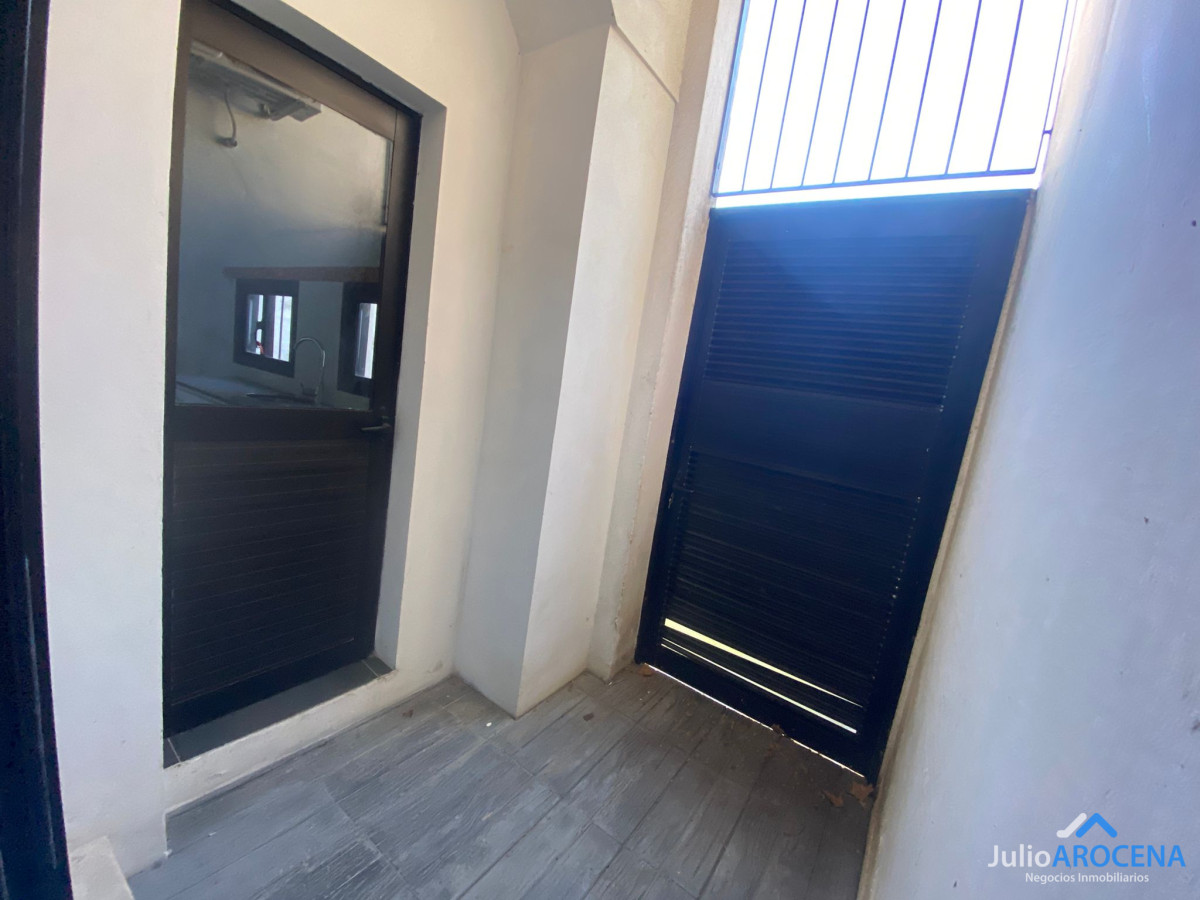 Local Comercial ID.916 - Hermoso local comercial en zona clave de Colonia