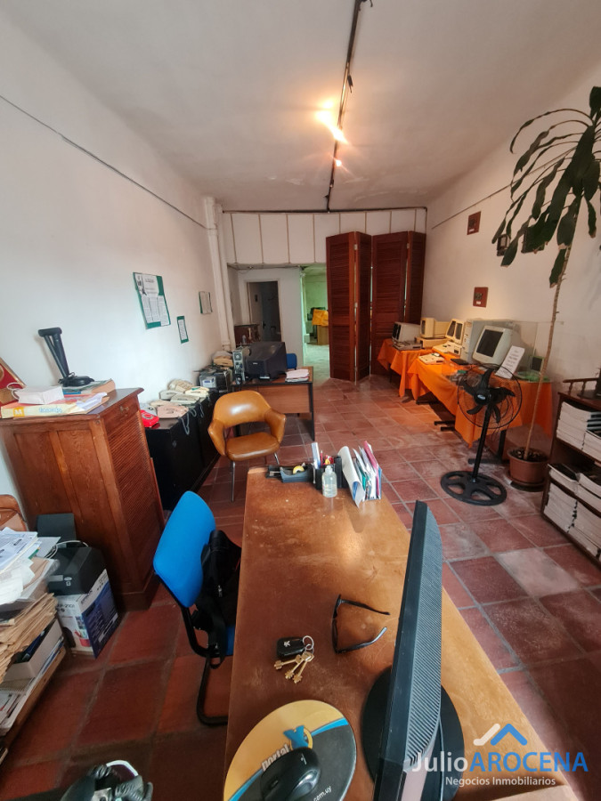 Local Comercial ID.1452 - INMUEBLE COMERCIAL CON MUCHO POTENCIAL