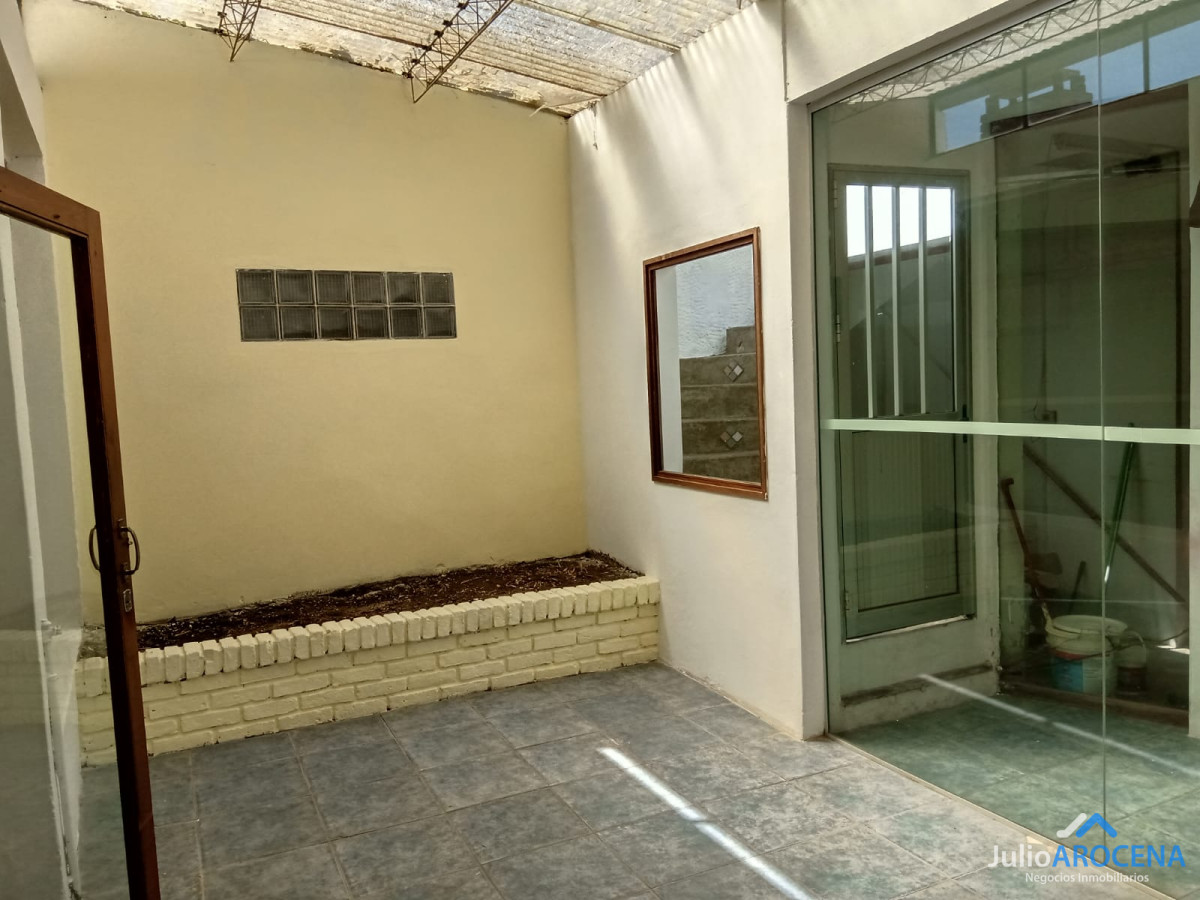 Local Comercial ID.1269 - EXCELENTE UBICACION LOCAL COMERCIAL