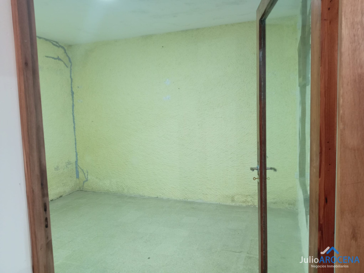 Local Comercial ID.1422 -  LOCAL EN ALQUILER - GALERÍA LIBERTADOR
