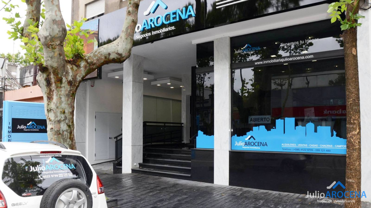 Local Comercial ID.916 - Hermoso local comercial en zona clave de Colonia
