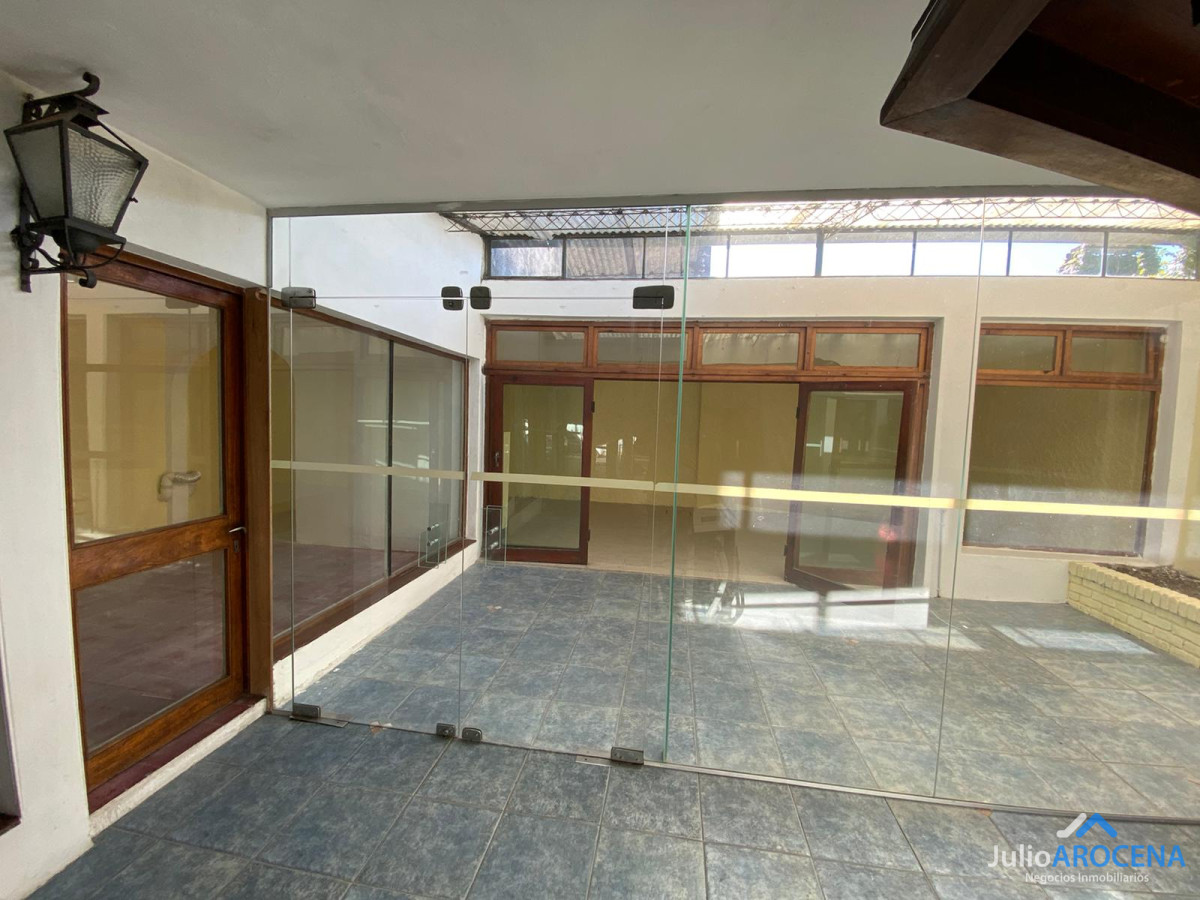 Local Comercial ID.1269 - EXCELENTE UBICACION LOCAL COMERCIAL