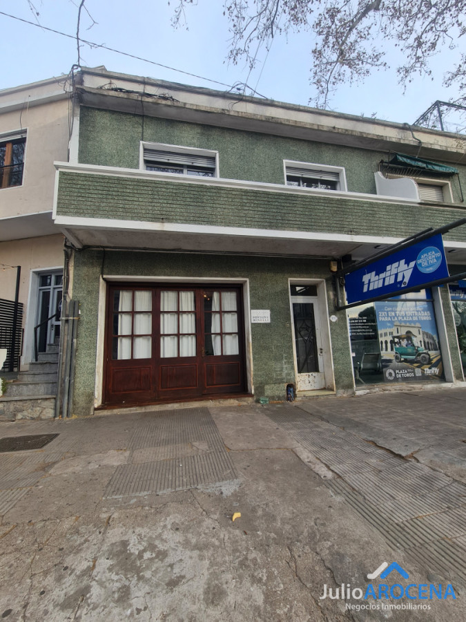 Local Comercial ID.1452 - INMUEBLE COMERCIAL CON MUCHO POTENCIAL