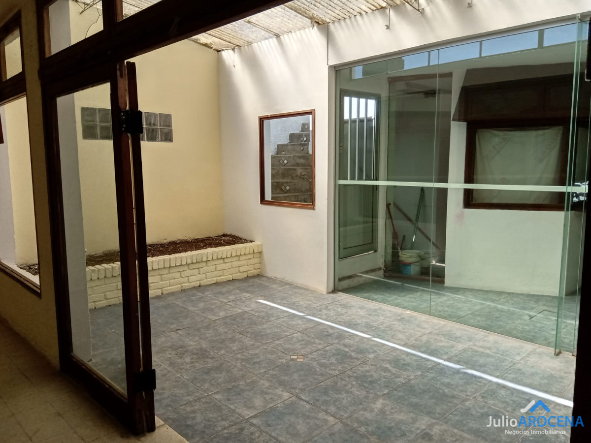 Local Comercial ID.1269 - EXCELENTE UBICACION LOCAL COMERCIAL