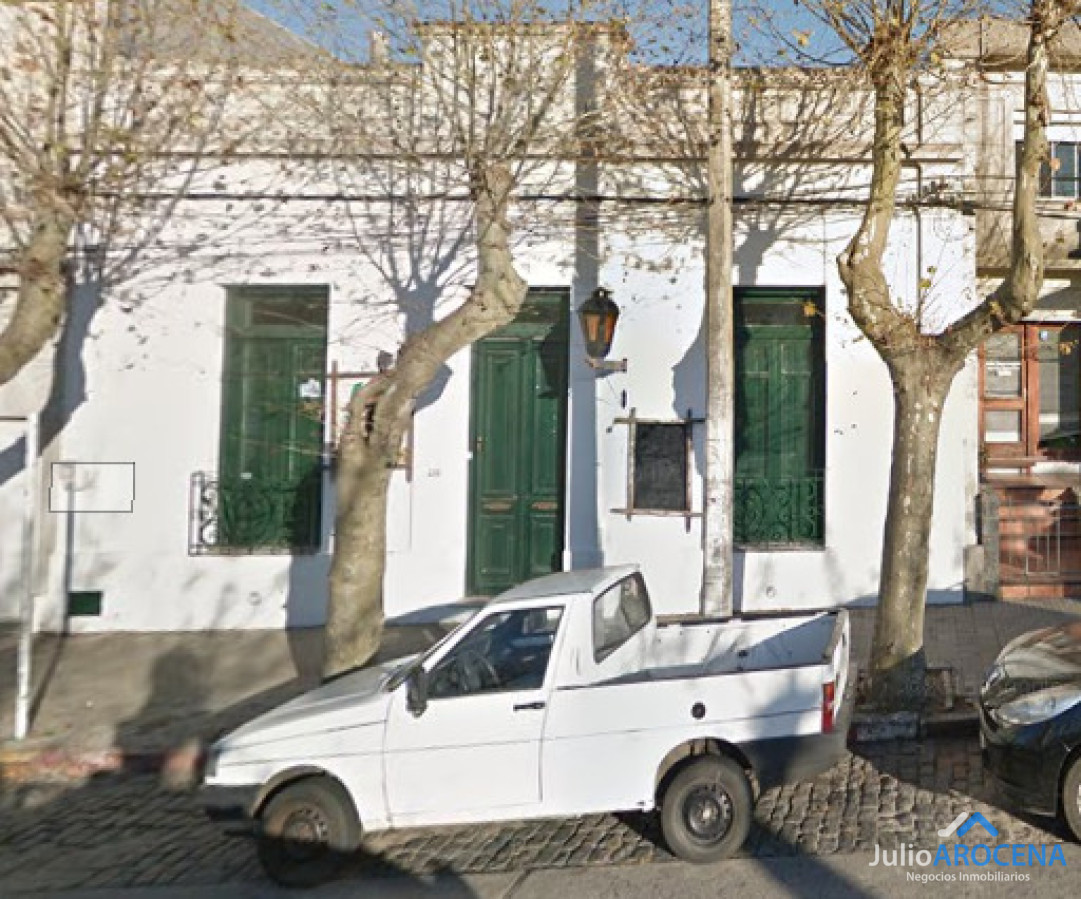 Local Comercial ID.1394 - EXCEPCIONAL LOCAL EN PLENO CENTRO DE COLONIA DE SACRAMENTO 