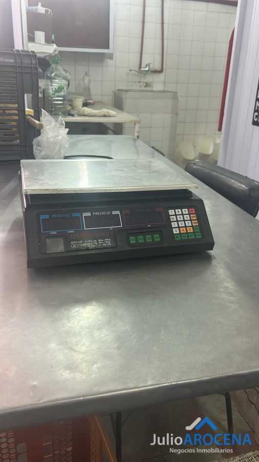 Local Comercial ID.1348 - OPORTUNIDAD IMPERDIBLE - CARNICERÍA COMPLETAMENTE EQUIPADA Y DE GRAN TRAYECTORIA