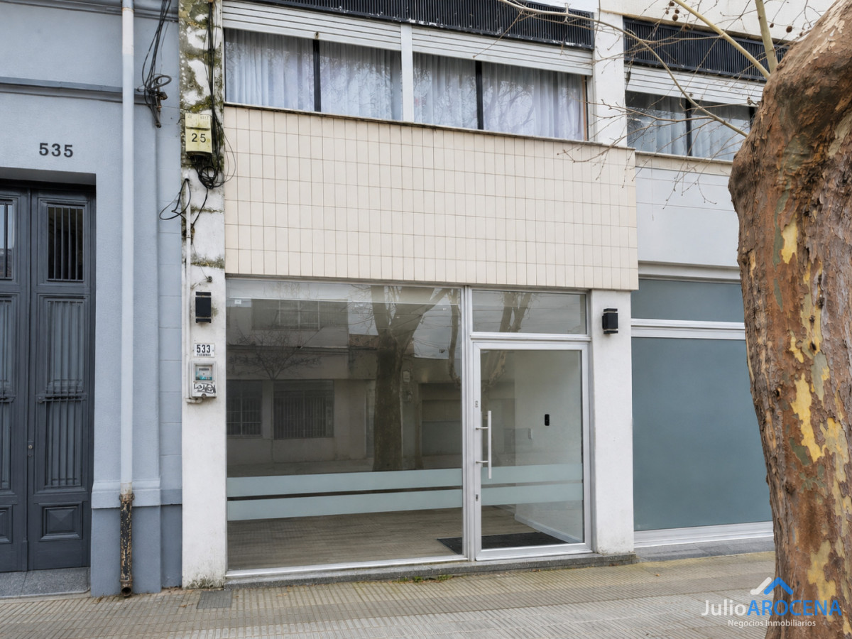 Local Comercial ID.1467 - LOCAL MODERNO EN ZONA CENTRO CON AIRE ACONDICIONADO