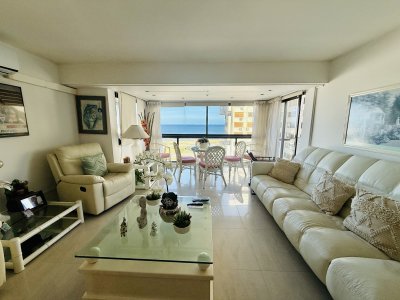 Venta 3 dormitorios  y servicio reciclado Zona Brava 