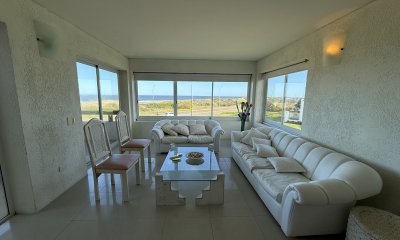 Venta- Apartamento - Punta del Este, Playa Brava.