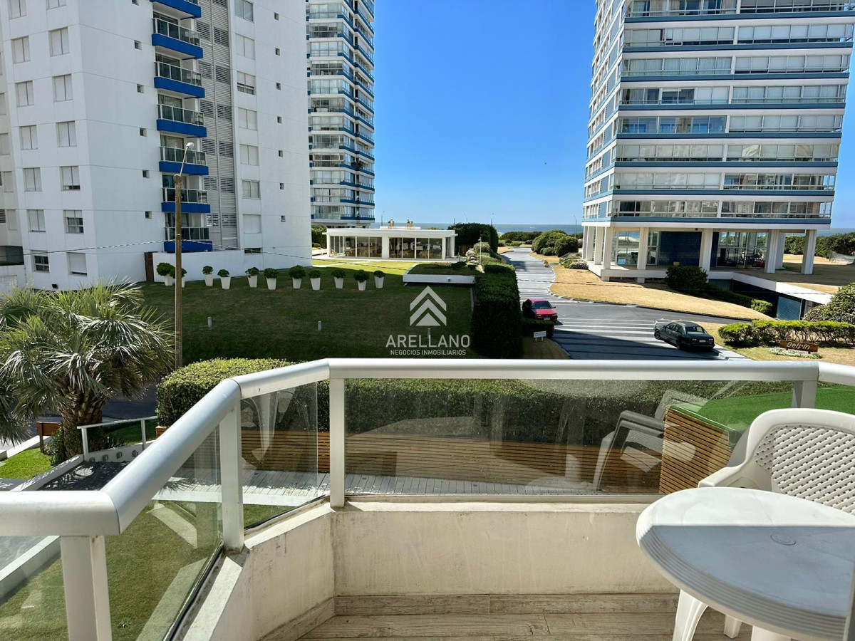 Apartamento ID.4932 - Venta apartamento Punta Del Este 1 dormitorio