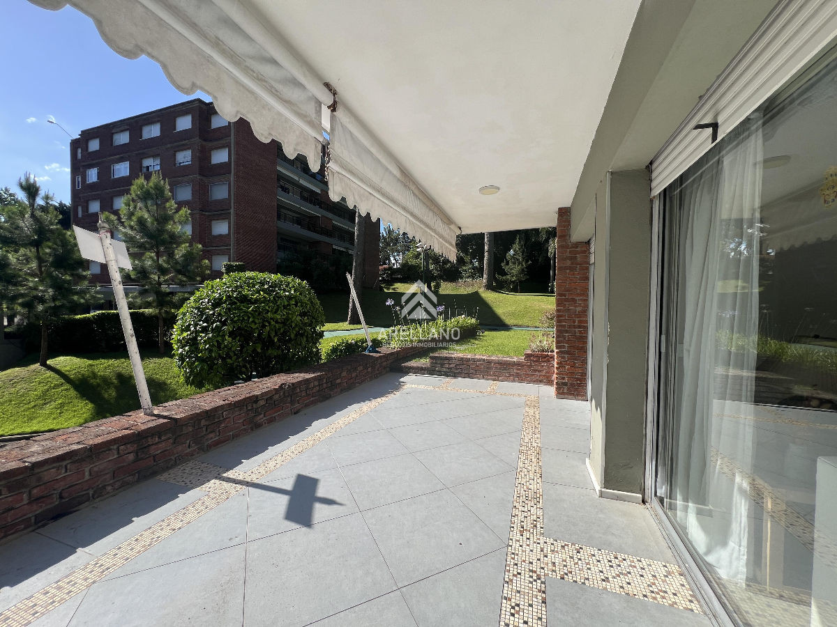 Apartamento ID.4851 - Venta Apartamento 3 dormitorios Green Leaves Punta del Este