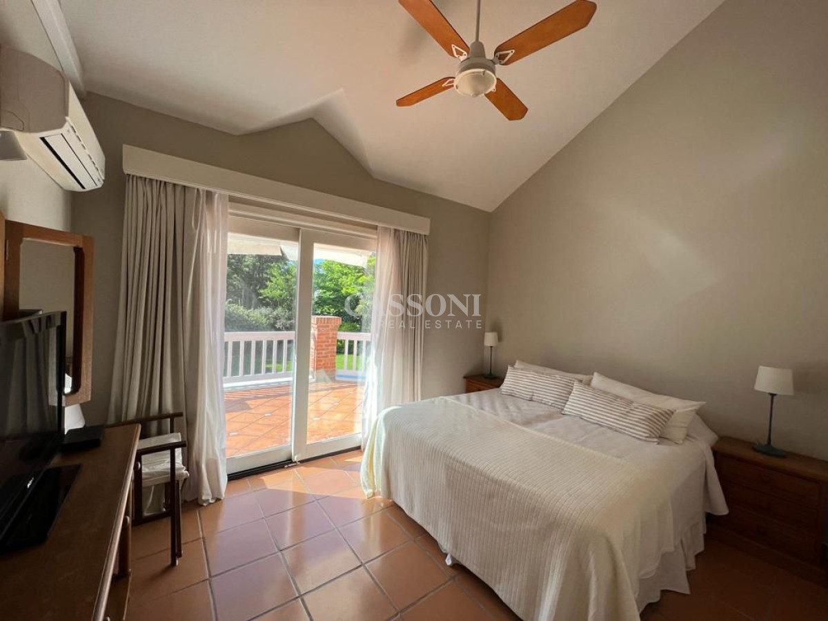 Casa ID.2730 - Casa - Playa Mansa