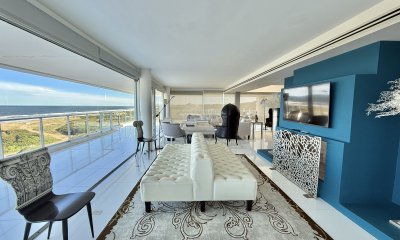 Venta  apartamento 4 dormitorios en Playa Brava, Punta del Este