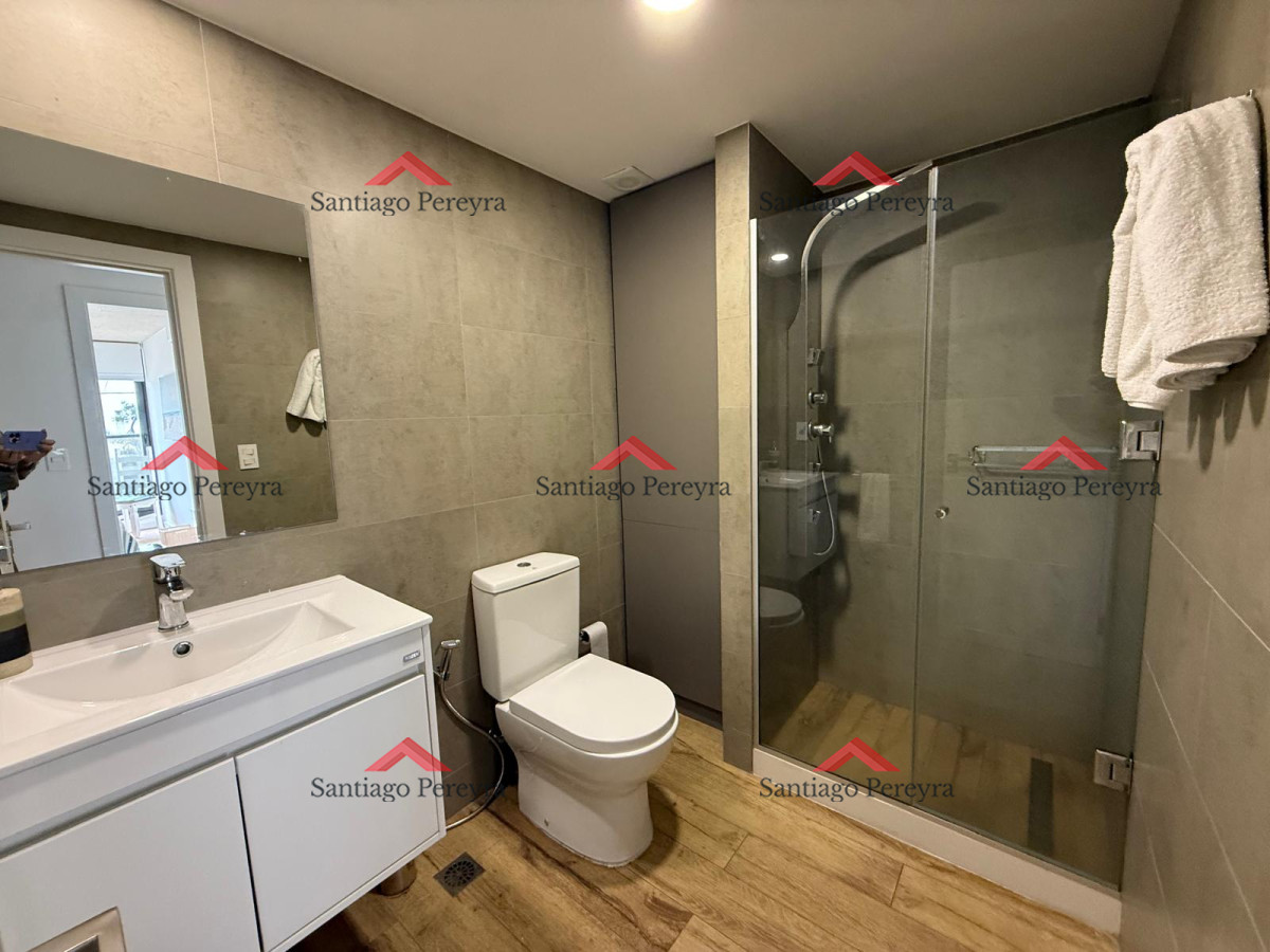 Apartamento ID.17131 - Venta Primera linea Mansa 