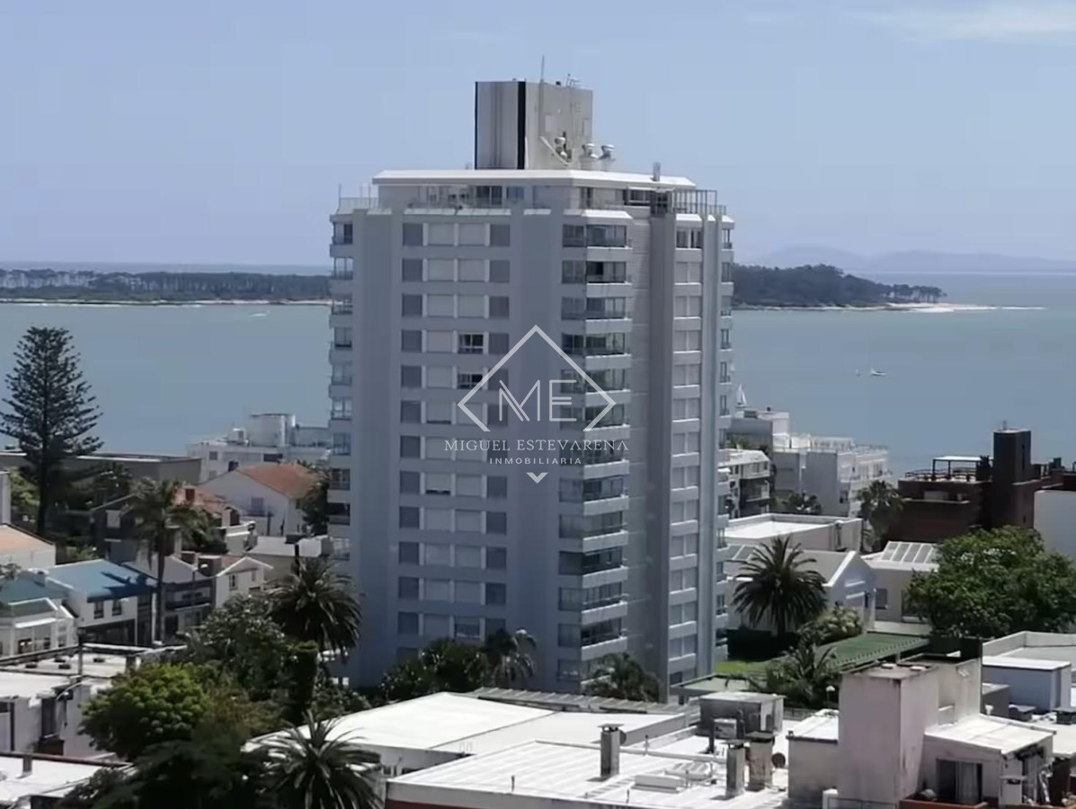 Apartamento ID.802 - Departamento de 1 dormitorio y medio en Península Punta del Este Santos Dumont