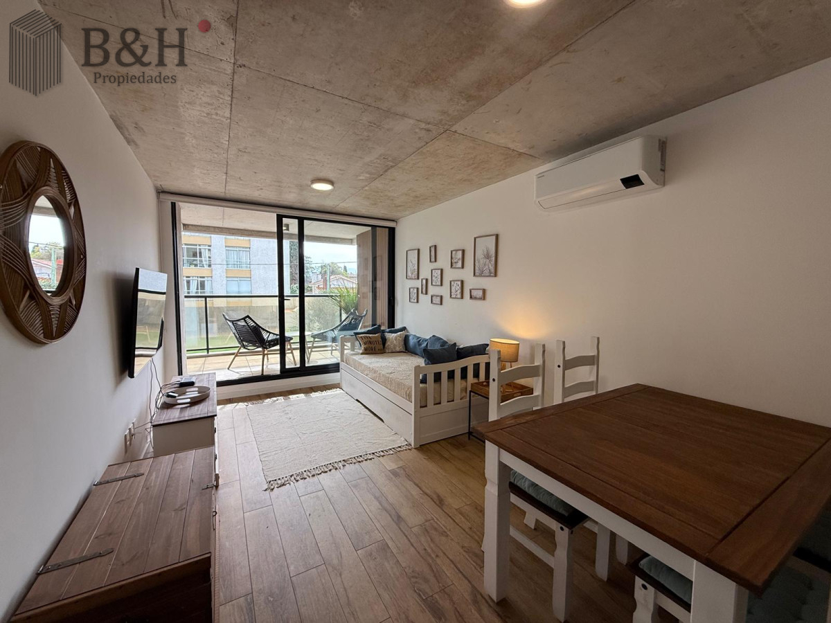 Apartamento ID.6427 - Venta Primera linea Mansa 
