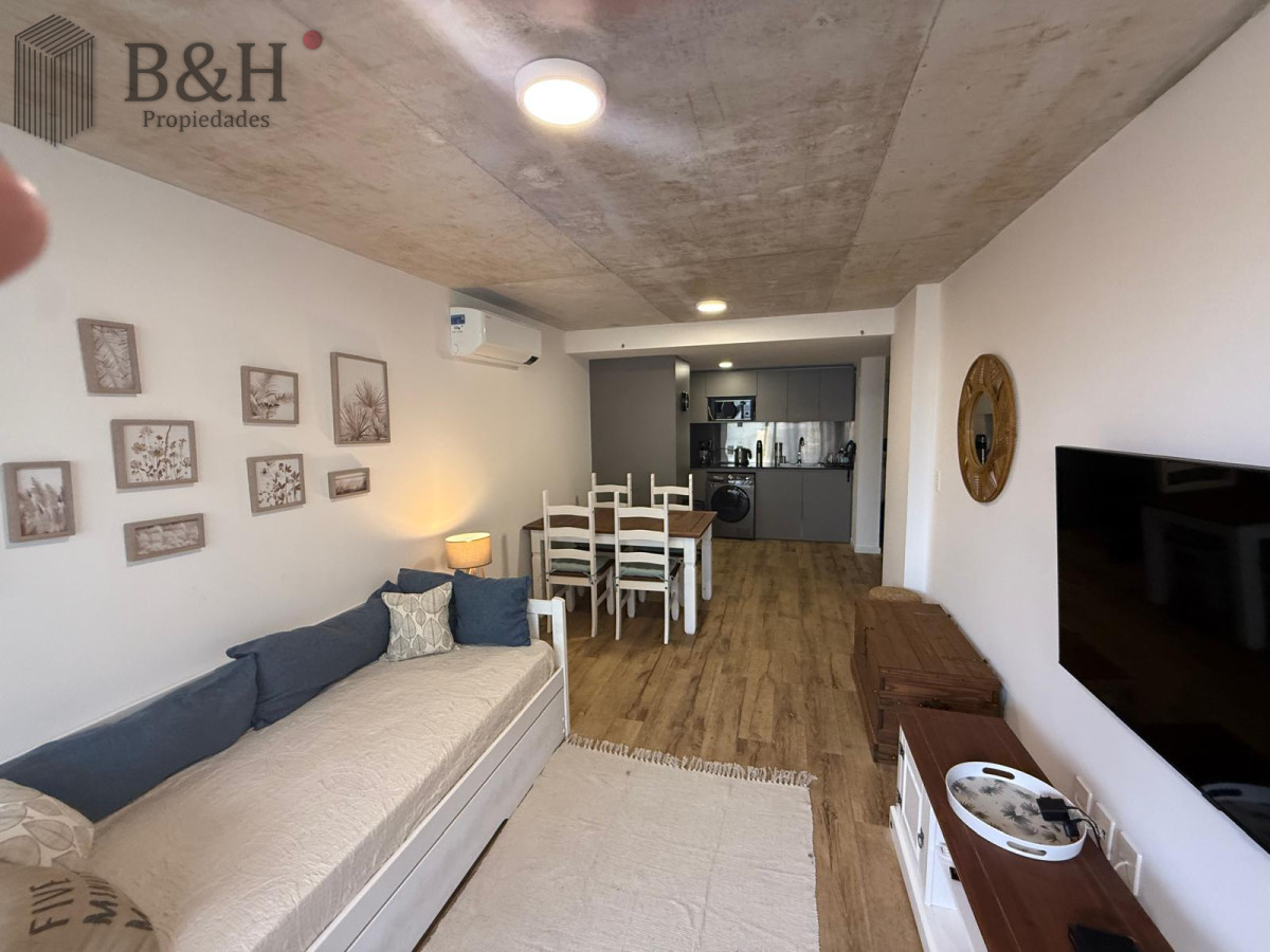 Apartamento ID.6427 - Venta Primera linea Mansa 
