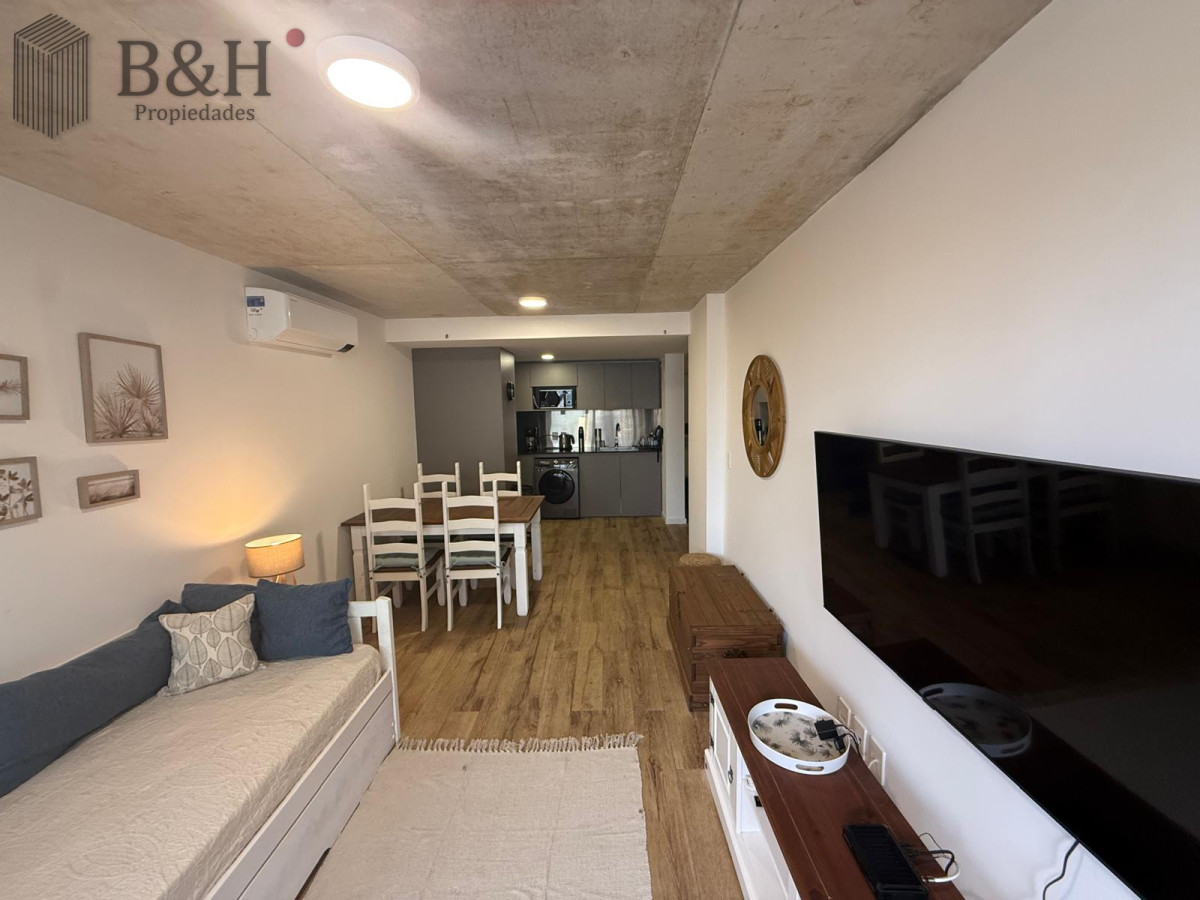 Apartamento ID.6427 - Venta Primera linea Mansa 