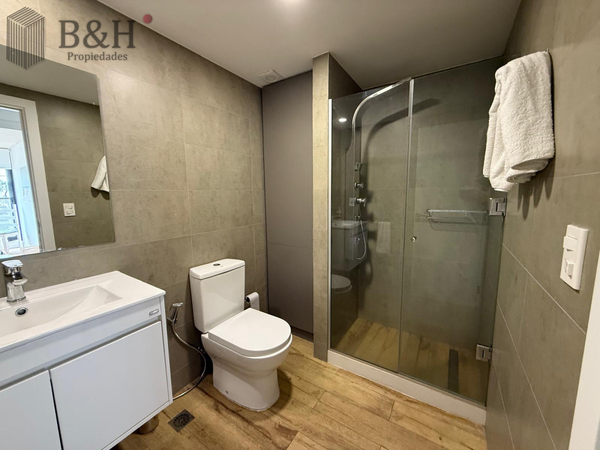 Apartamento ID.6427 - Venta Primera linea Mansa 