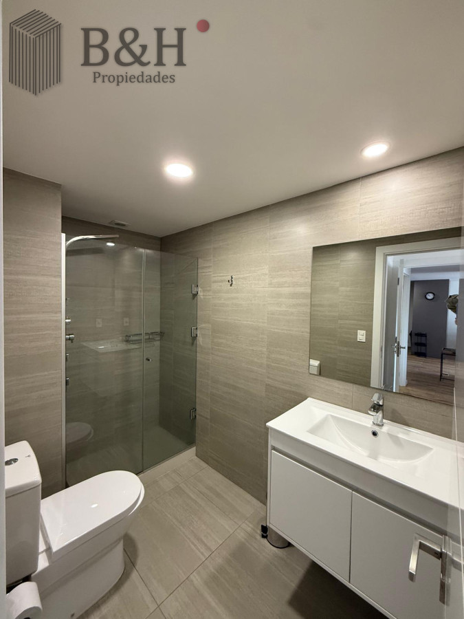 Apartamento ID.6427 - Venta Primera linea Mansa 