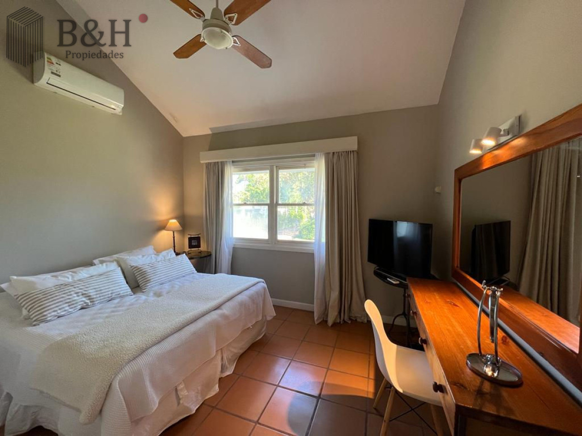 Casa ID.3727 - Casa - Playa Mansa