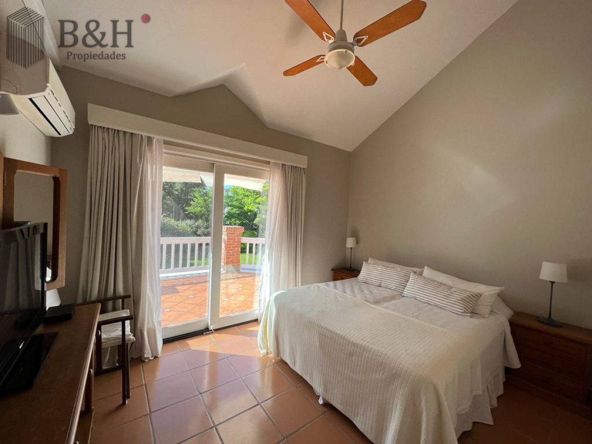 Casa ID.3727 - Casa - Playa Mansa