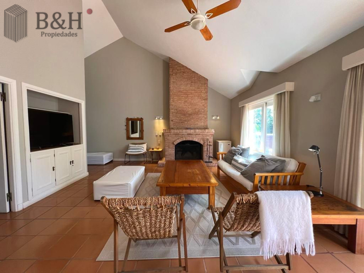 Casa ID.3727 - Casa - Playa Mansa