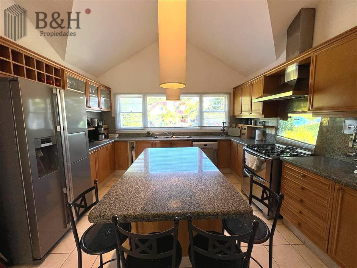 Casa ID.3727 - Casa - Playa Mansa