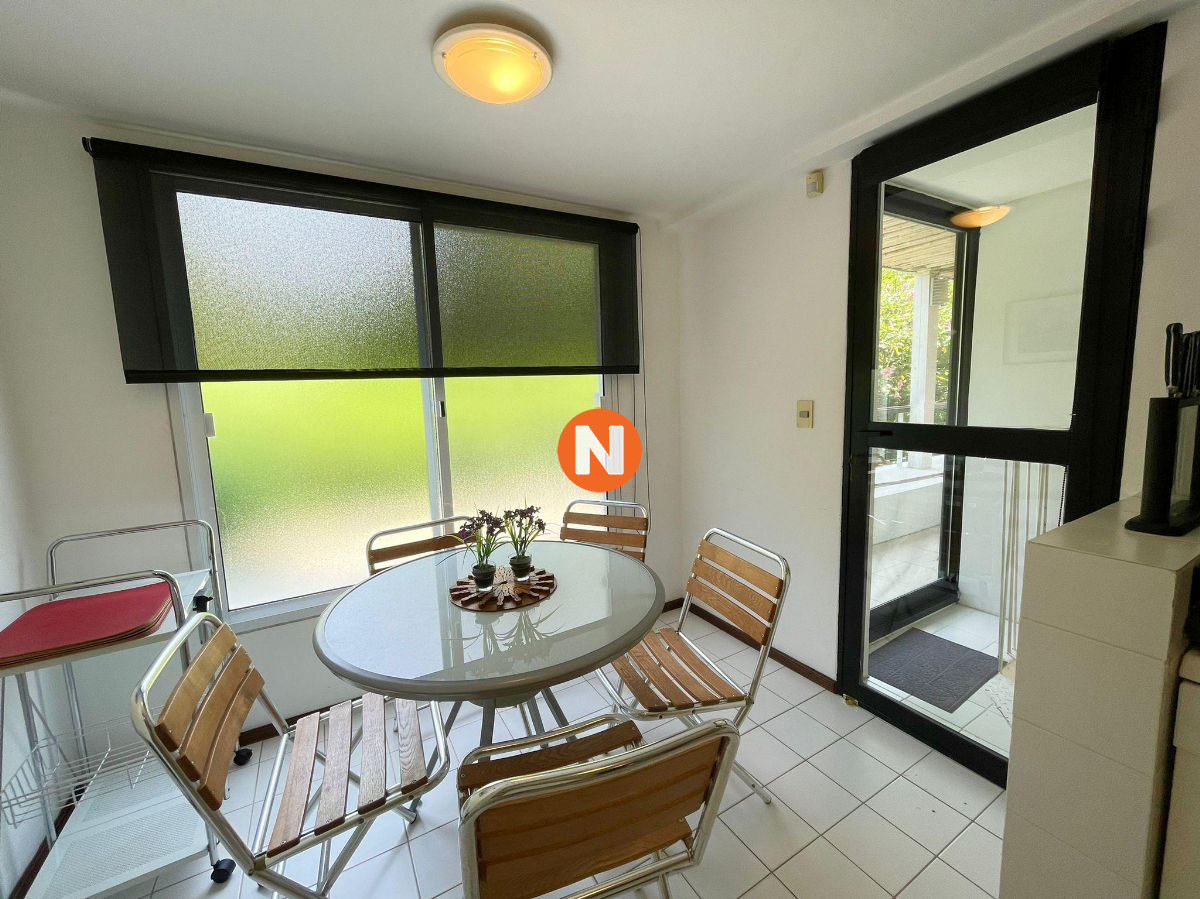 Apartamento Ref.220487 - VENTA DE APARTAMENTO DE 3 DORMIRTORIOS Y SERVICIO EN RINCON DEL INDIO PUNTA DEL ESTE