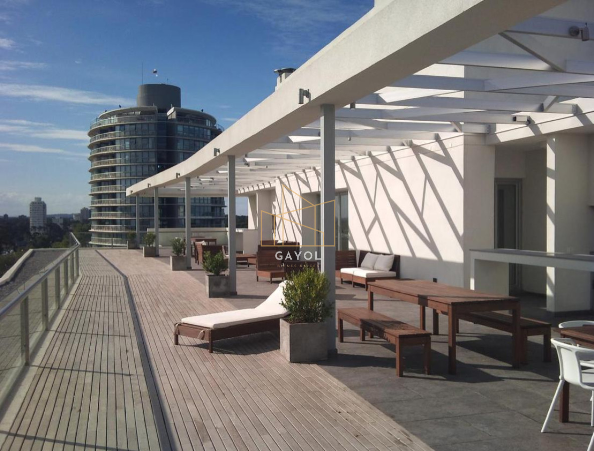 Apartamento ID.760 - Venta departamento Playa Brava  2 dormitorios   2 baños